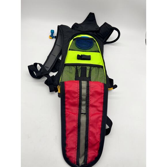 Camelback Hydration Backpack Includes Bladder Pack - Picture 3 of 7